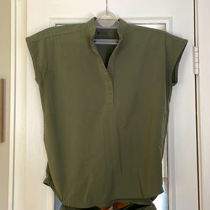 Women’s olive green Figs scrub set